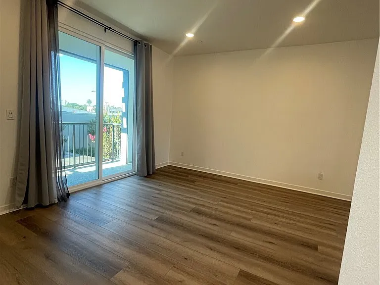 610 Dawson Ave — Photo 6