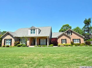 2302 McNair St SW, Decatur, AL 35603