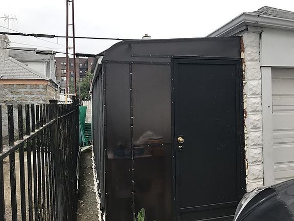 5th image of 2356 E 22nd St