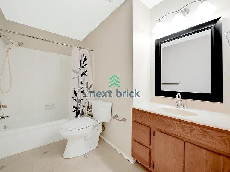 15320 NE 62nd Ct — Photo 17