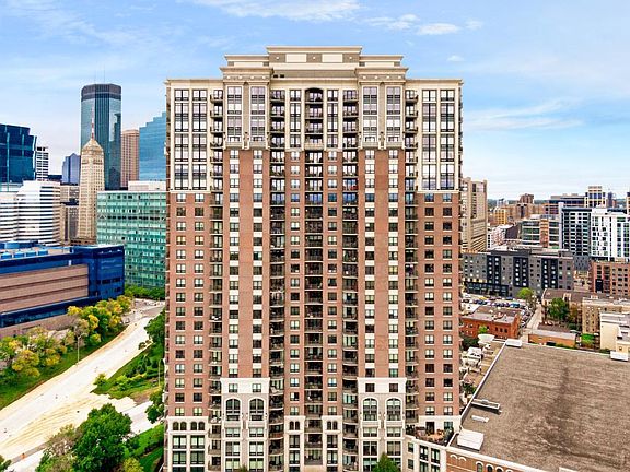 3rd image of 500 E Grant St APT 409