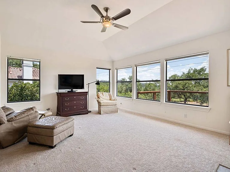 5511 Courtyard Dr — Photo 14