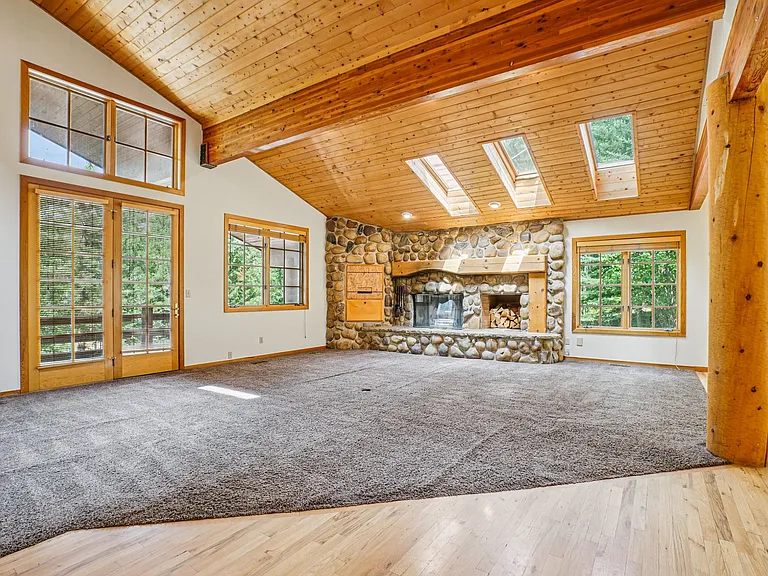 3383 Big Spruce Way — Photo 33
