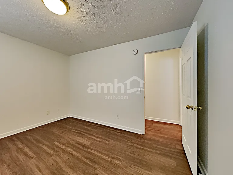 3001 Mesquite Dr — Photo 16