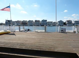 42-44 W 17th St, Ocean City, NJ 08226