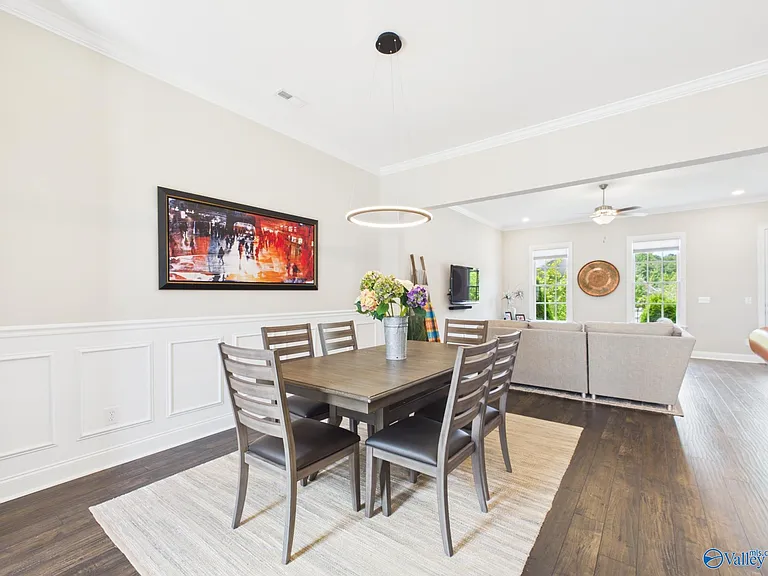 34 Pine St NW — Photo 8