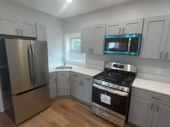 934 W Walnut St APT 1, Allentown, PA 18102