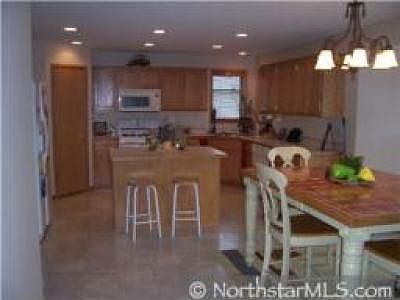 4th image of 1283 Irvine Dr