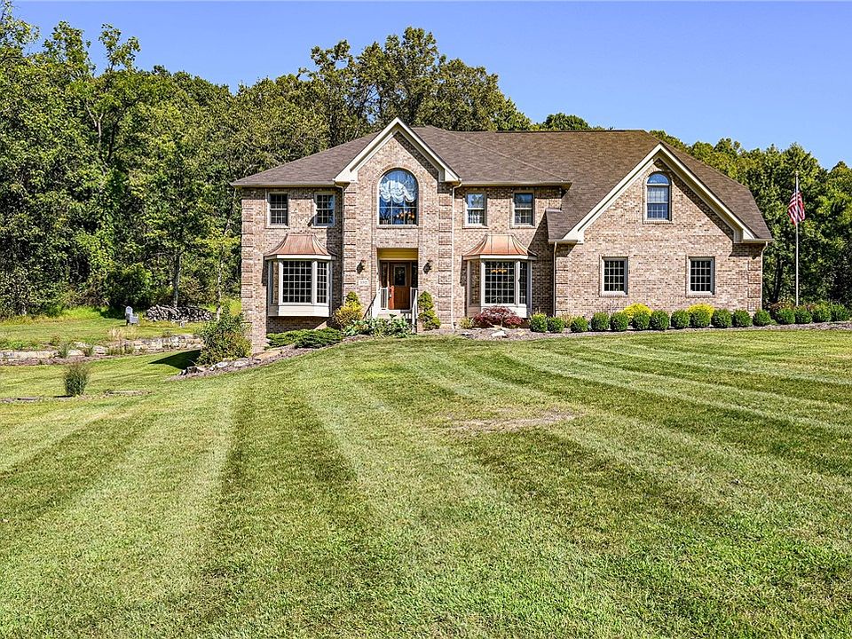 1st image of 3921 Bridgewood Cir