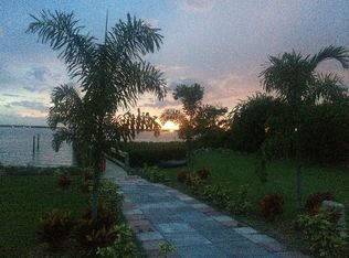 5870 Riverside Dr, Melbourne Beach, FL 32951