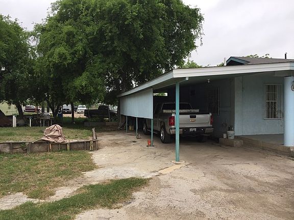 3rd image of 2613 Barrera St