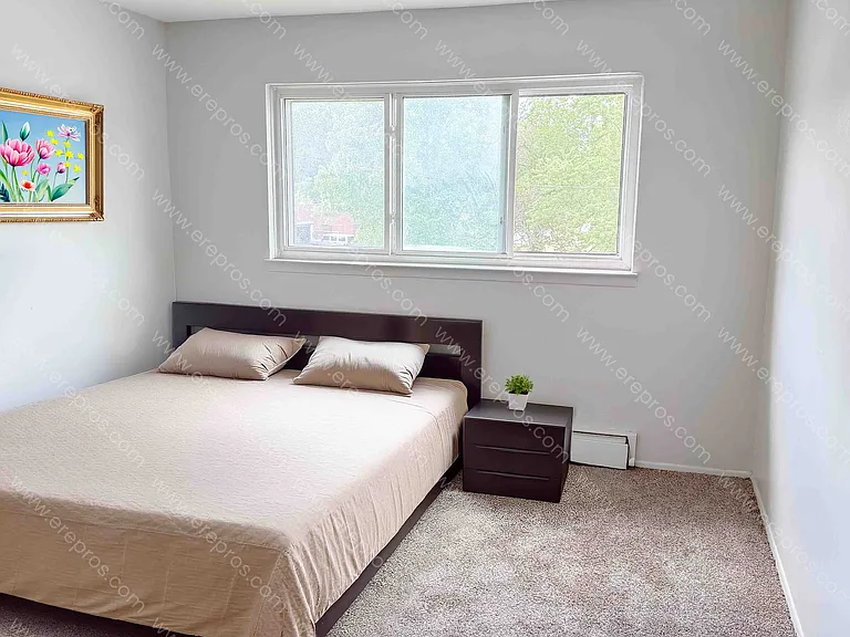 23411 Fenkell Ave #B5 — Photo 6