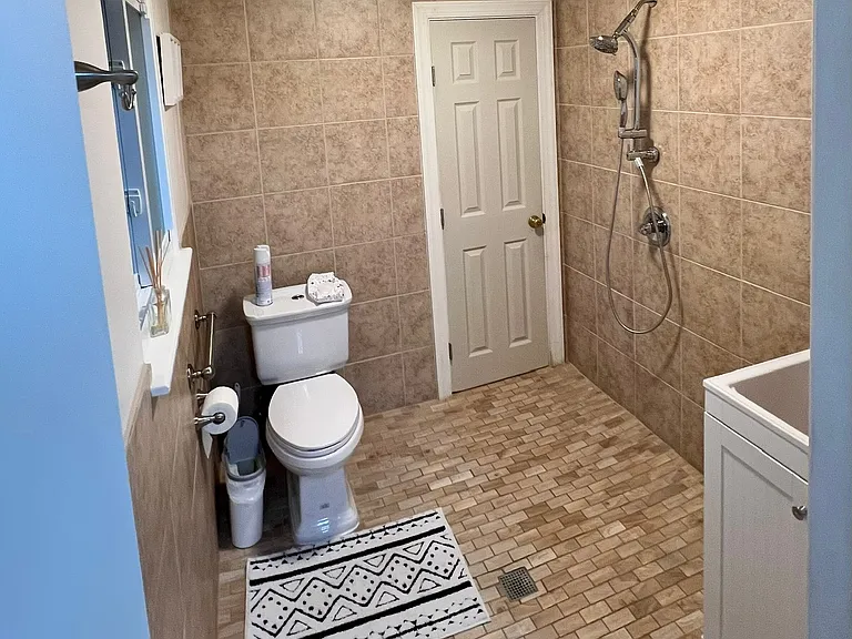 9410 Vienna Ave — Photo 18