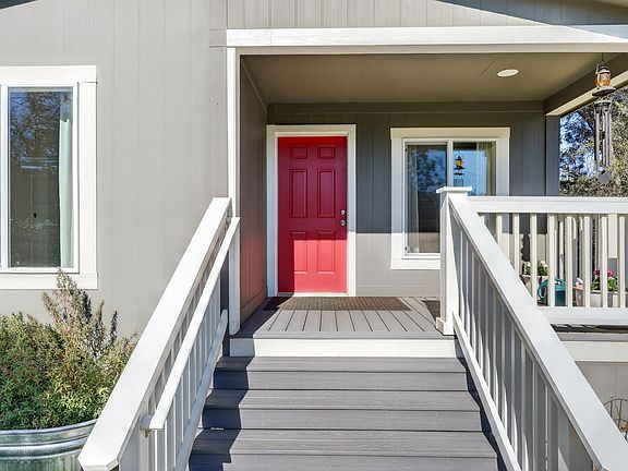 3rd image of 12114 Wolf Rd