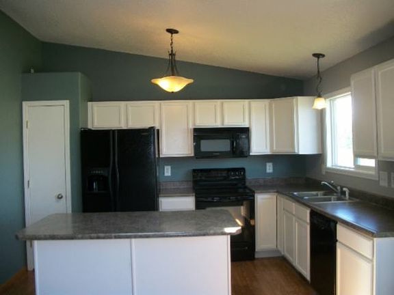 4th image of 5924 Springfield Rd