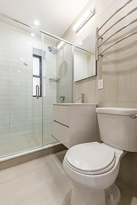 Rented by REAL New York | media 22