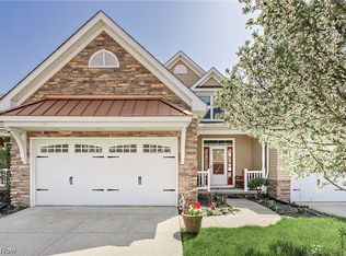 5137 Shepherds Gln #38, Willoughby, OH 44094
