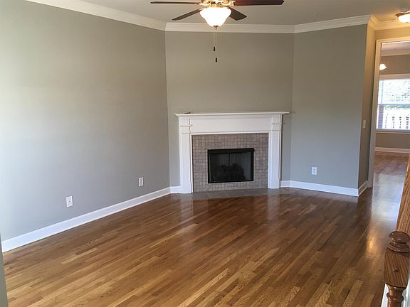 2nd image of 3047 New Port Valley Cir