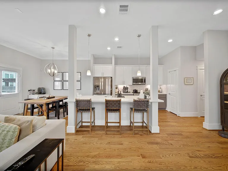 1808 Napa Creek Ln — Photo 11