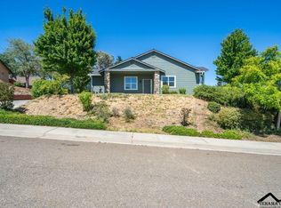 810 Terrace Dr, Red Bluff, CA 96080