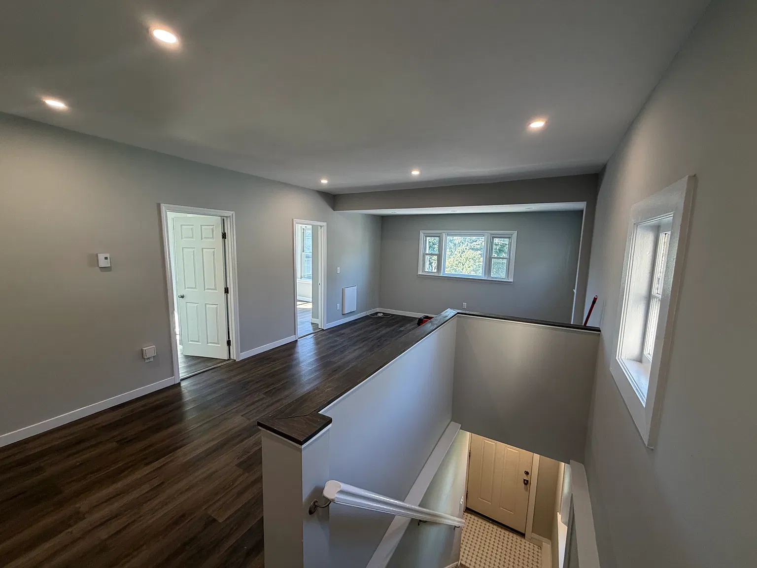 3 bed, 1164 sqft, $3,500 — Photo 2