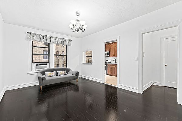 1st image of 870 W 181st St APT 34