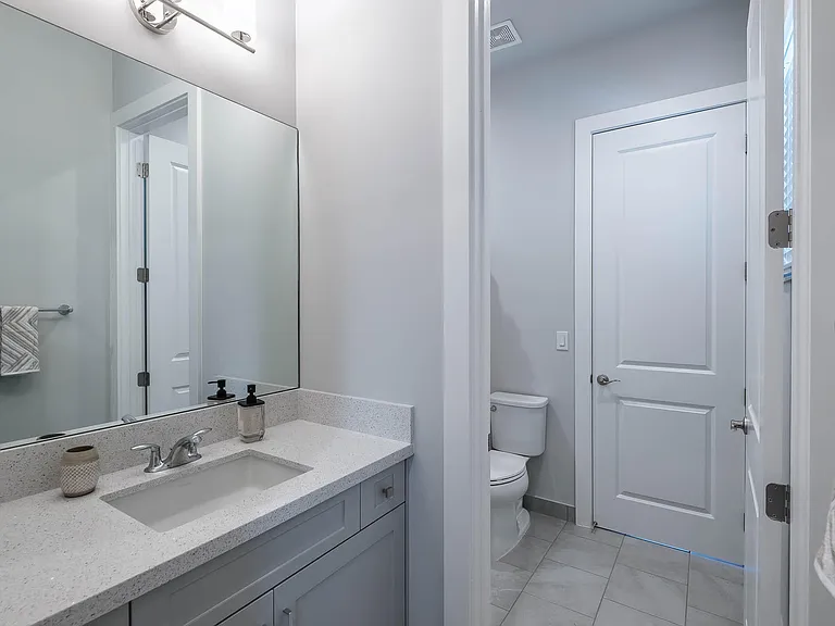 12504 Nautilus Cir — Photo 15