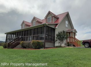 7751 Walker Farms Dr, Radford, VA 24141