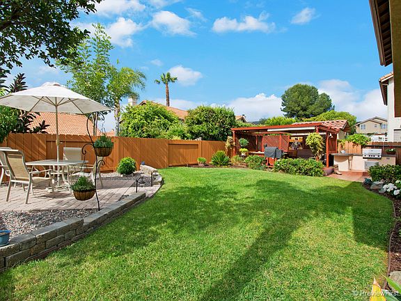 4th image of 1354 Avenida Arana
