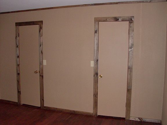 BR #1 w/2 lg walkin closets