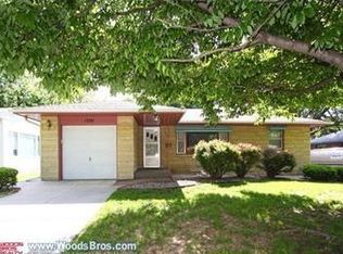 1230 S 49th St, Lincoln, NE 68510