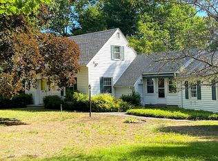 102 Chebacco Rd, South Hamilton, MA 01982