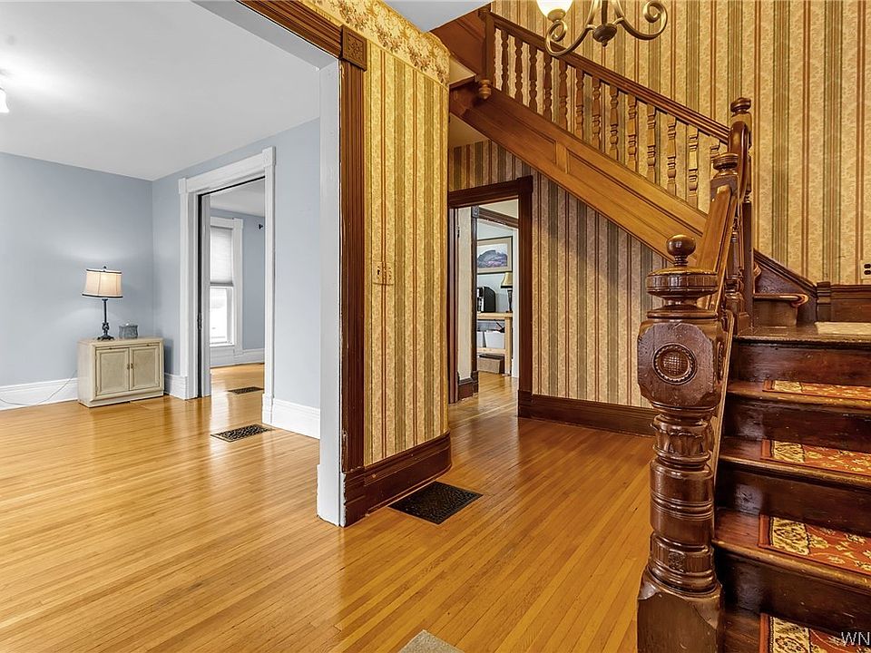 31 Tracy Ave, Batavia, NY 14020 Zillow