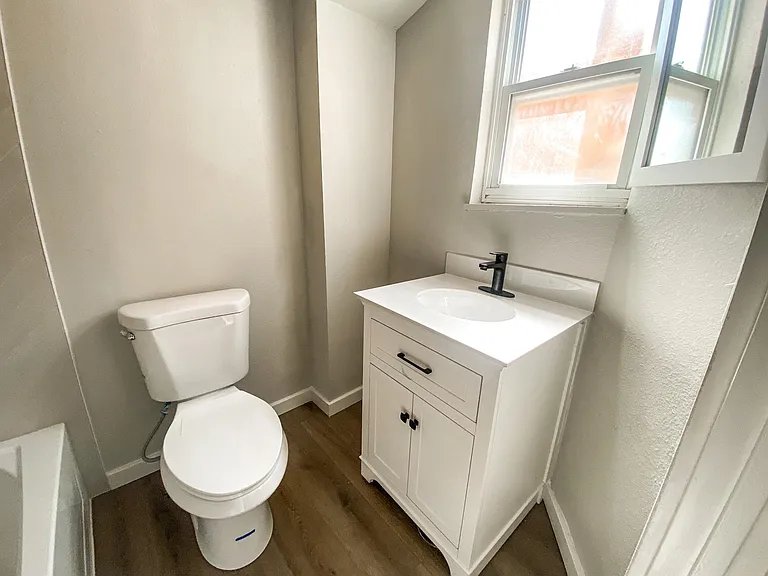 704 Cooper Ave #A — Photo 15
