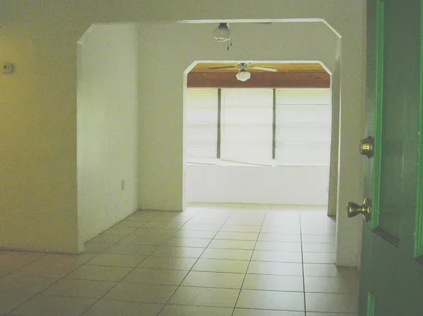 5920 SW 61st St, Miami, FL 33143