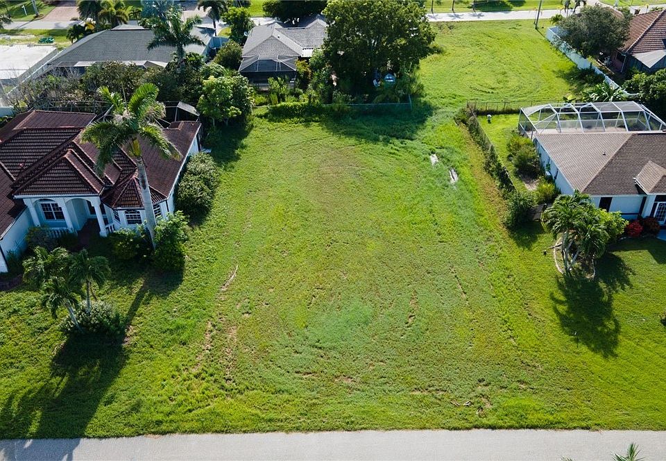 1st image of 2537 SW 27th Pl