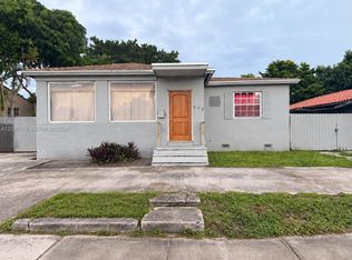 275 E 49th St, Hialeah, FL 33013