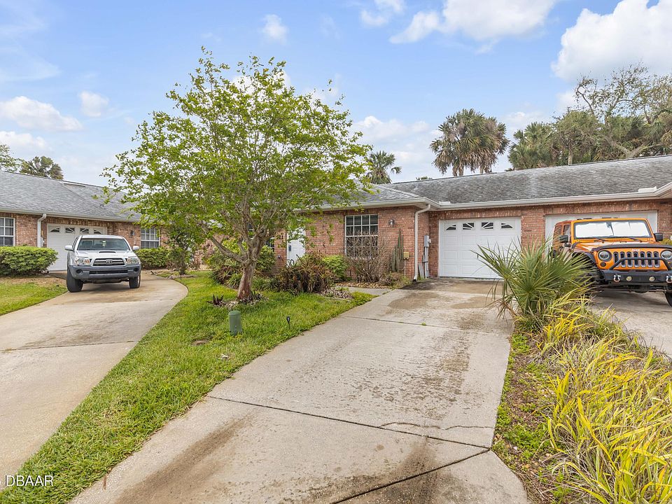 1st image of 711 River Oaks Cir