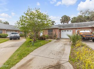 711 River Oaks Cir, New Smyrna Beach, FL 32169