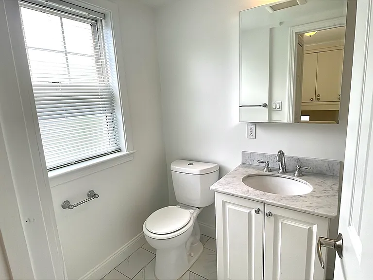85 Thornton Rd #85 — Photo 17