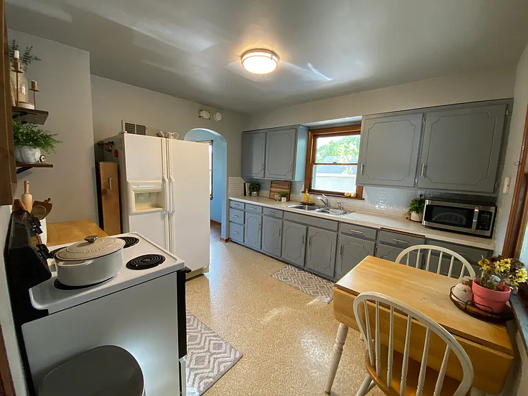 2150 Hyde Ave — Photo 8