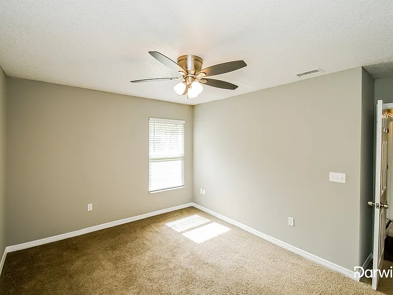 1707 Forbes St — Photo 9