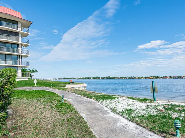 7020 Half Moon Circle #210, Hypoluxo, FL 33462