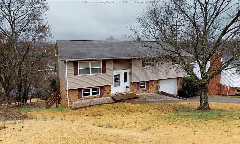 1st image of 1412 Lyndale Dr
