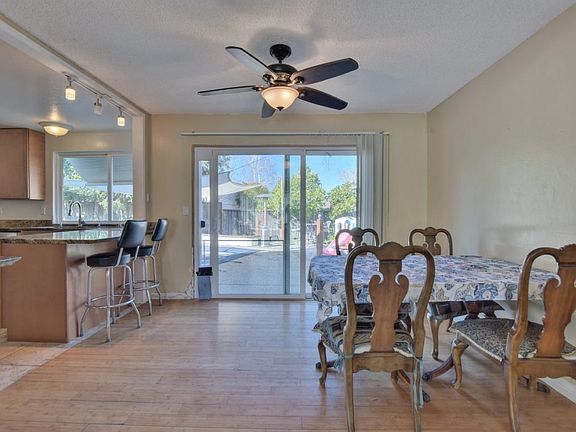 5th image of 6735 Mount Pakron Dr
