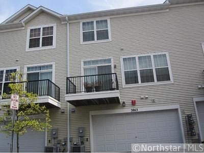 2nd image of 3863 Keyes St NE