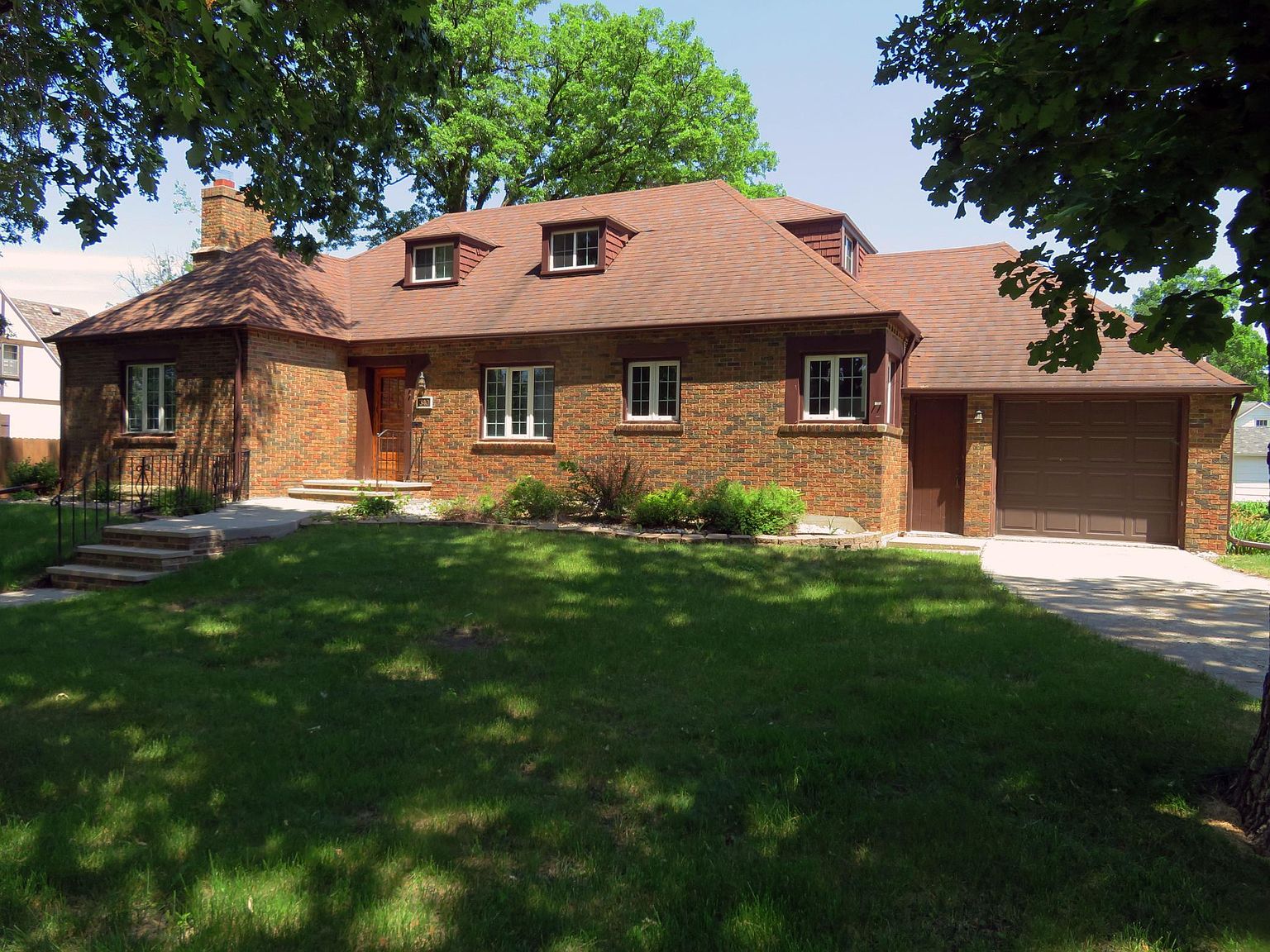 340 Kendall Ave N, Thief River Falls, MN 56701 Zillow