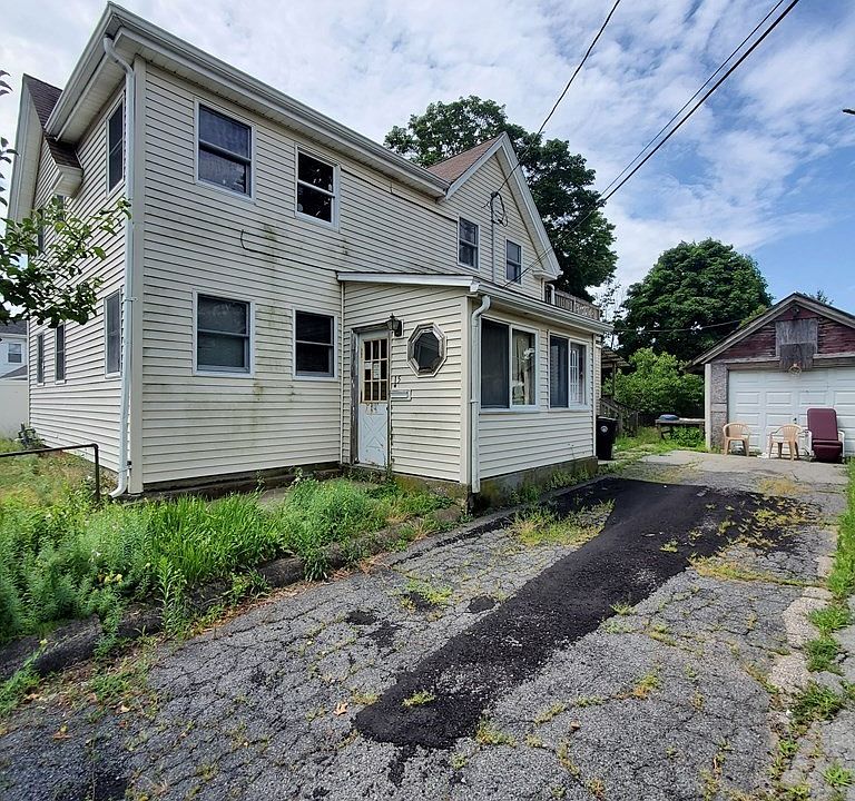 1st image of 15 Grove Ave