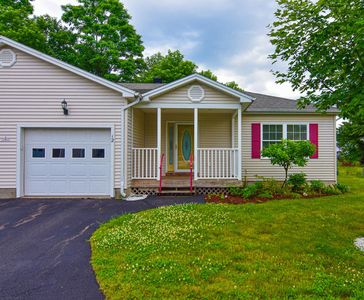 12 Erin Court, Milton, VT, 05468