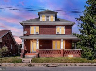 655 3rd St, Hanover, PA 17331